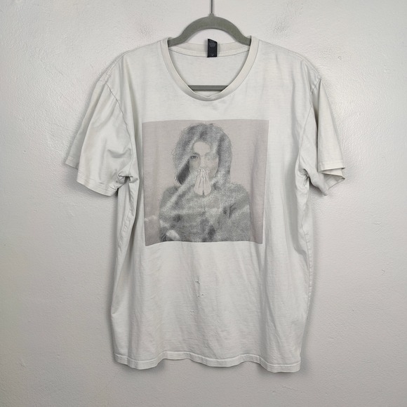Bjork Debut Graphic T-Shirt Size Large White Short Sleeve Crewneck 90s - Picture 1 of 7